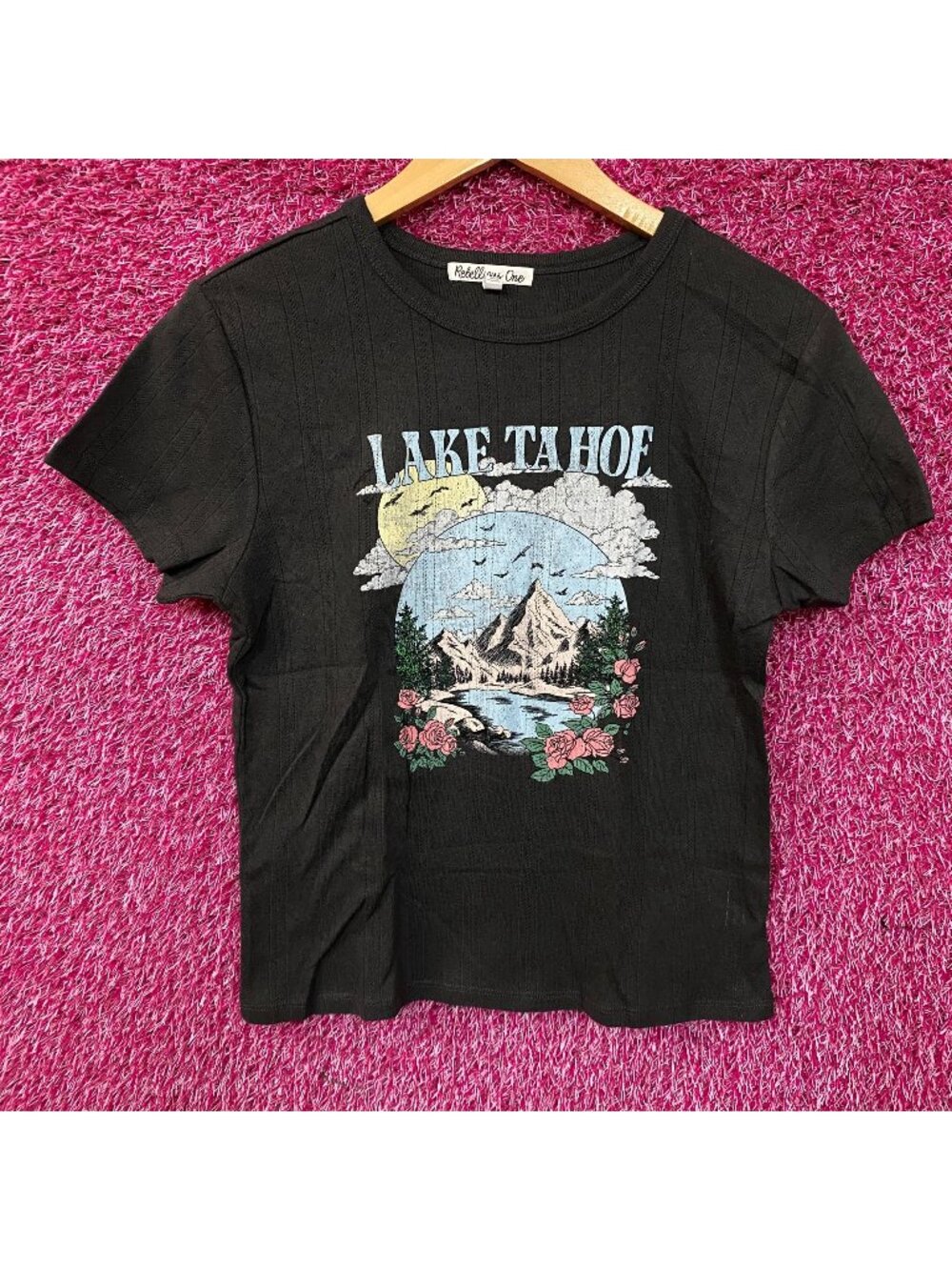 Rebellious One Lake Tahoe Ribbed Graphic Crop Top Medium